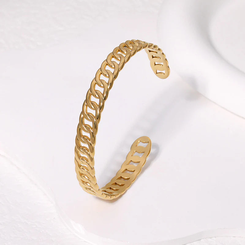 18k Gold Plated Linked Bracelet